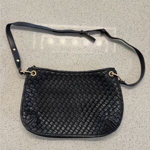 Black Woven Shoulder Bag w/ Adjustable Strap